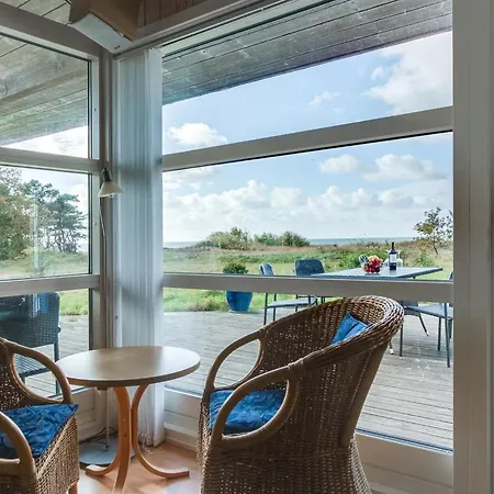 Holiday home Kajsa - 50m From The Sea By Interhome